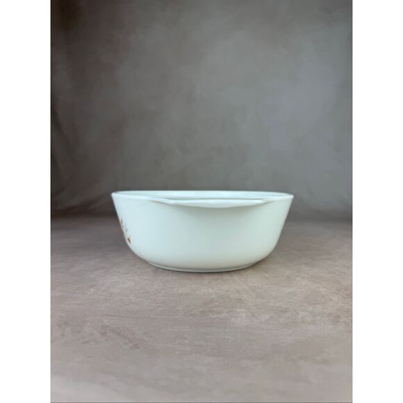 Vintage Pyrex Blue Iris 7 3/4 Round Casserole Dish Bowl Made in England - Picture 3 of 9